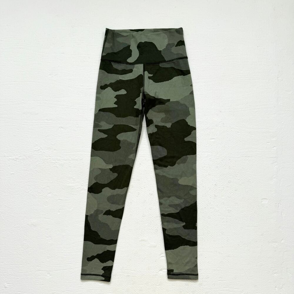 Offline By Aerie Camo High Rise Leggings Medium Long 7/8 Stretch Activewear